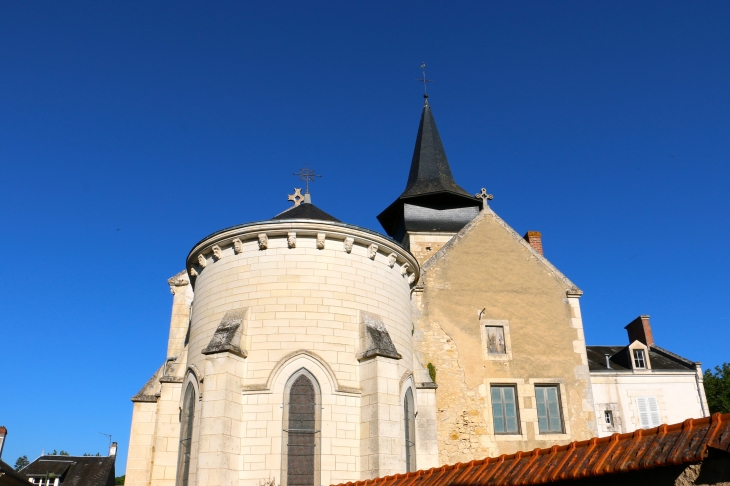 Le chevet de l'église Notre Dame. - Le Pont-Chrétien-Chabenet