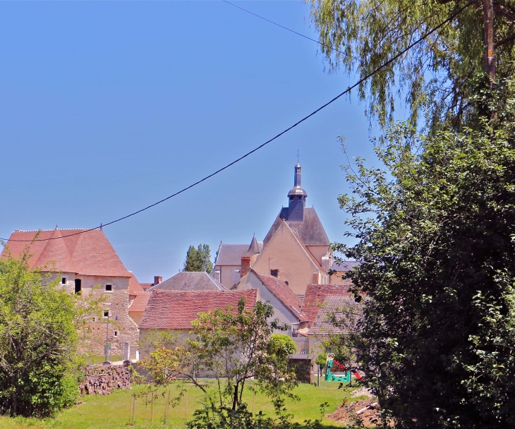 Vue sur le village. - Méobecq