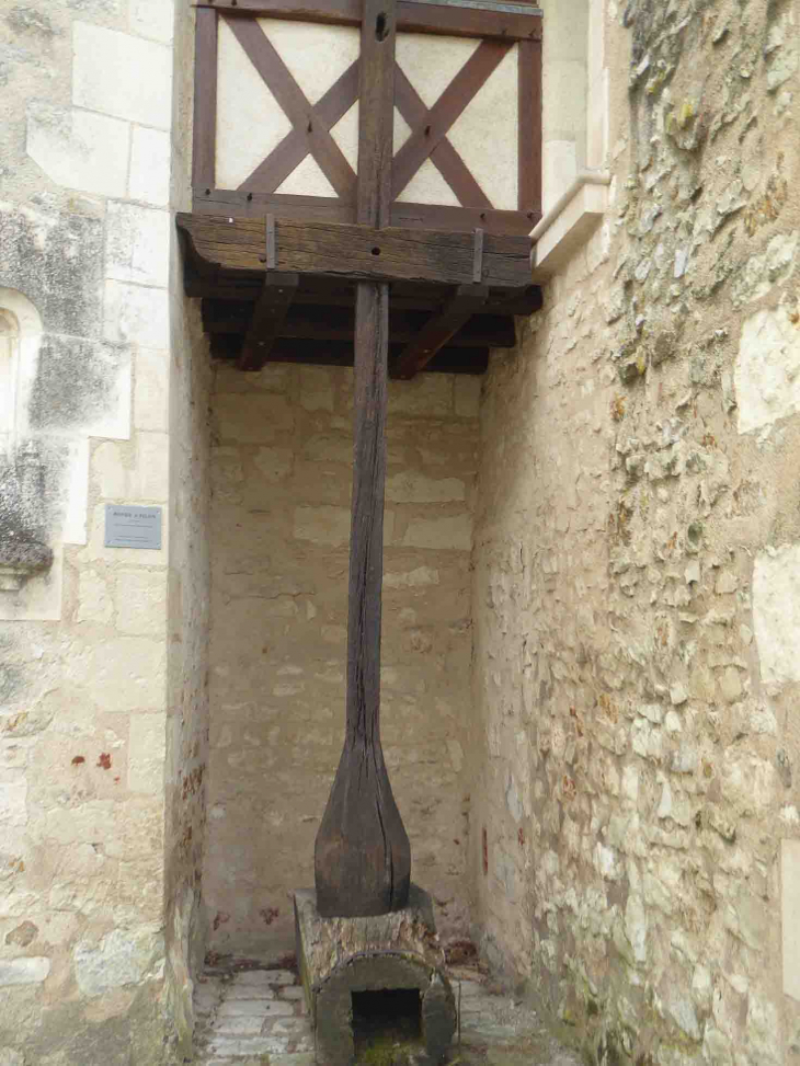 Bonde à pilon - Mézières-en-Brenne