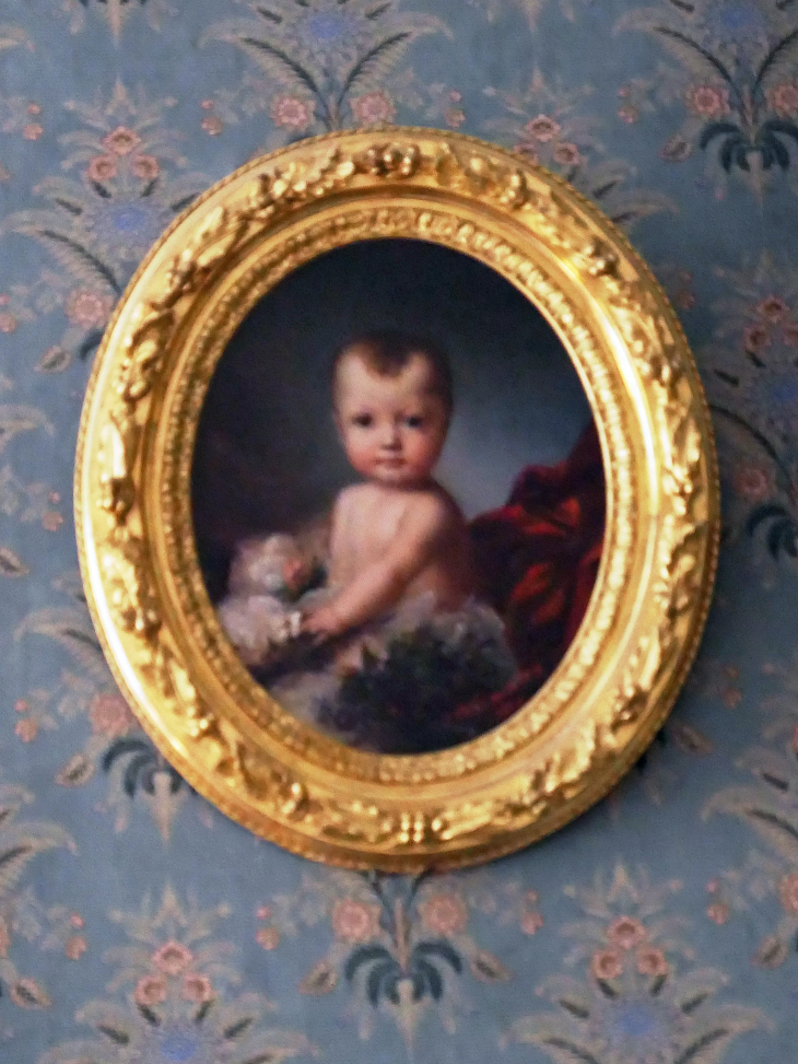  la maison de George Sand : le grand salon  portraits de famille - Nohant-Vic