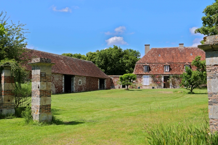 Le hameau du Bouchet. - Rosnay