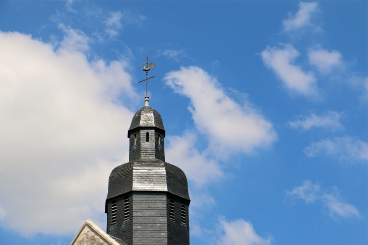 Eglise Saint Genou (ancienne abbatiale). Le clocher. - Saint-Genou