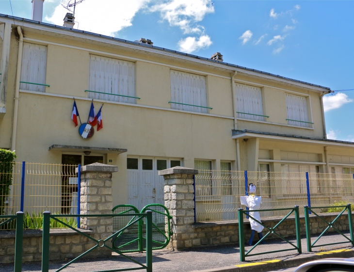 L'école. - Saint-Genou