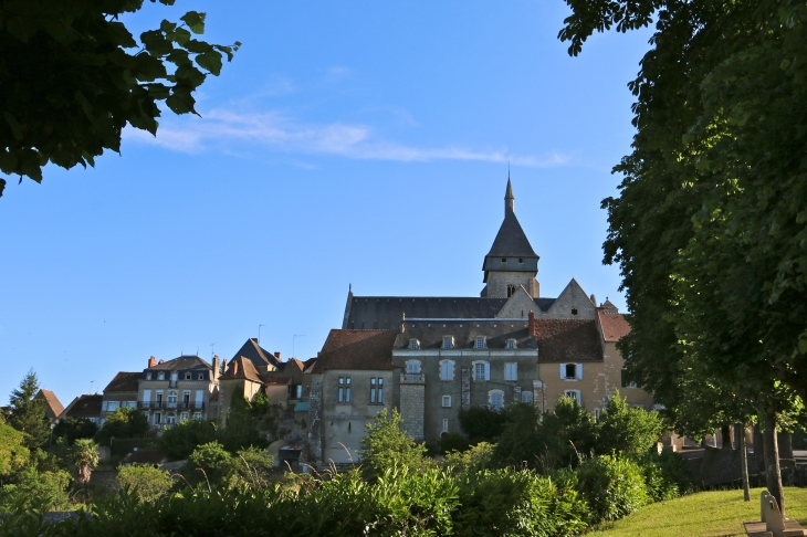 Vue sur le village. - Saint-Marcel