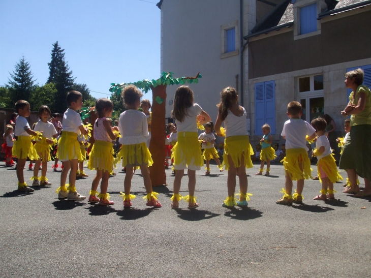 Fete de lécole à Thenay