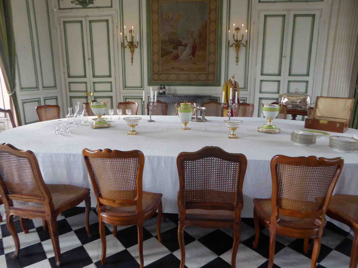 Le château de Talleyrand : salle à manger - Valençay