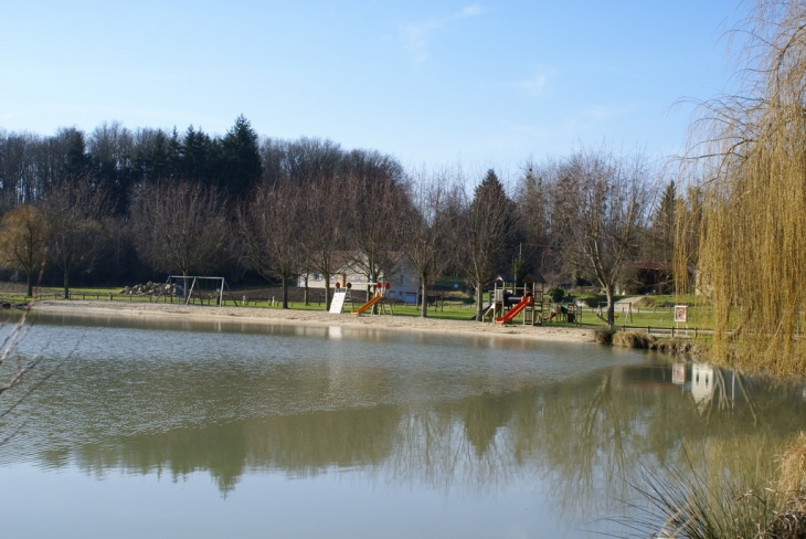 LA PLAGE ET SES JEUX - Villentrois