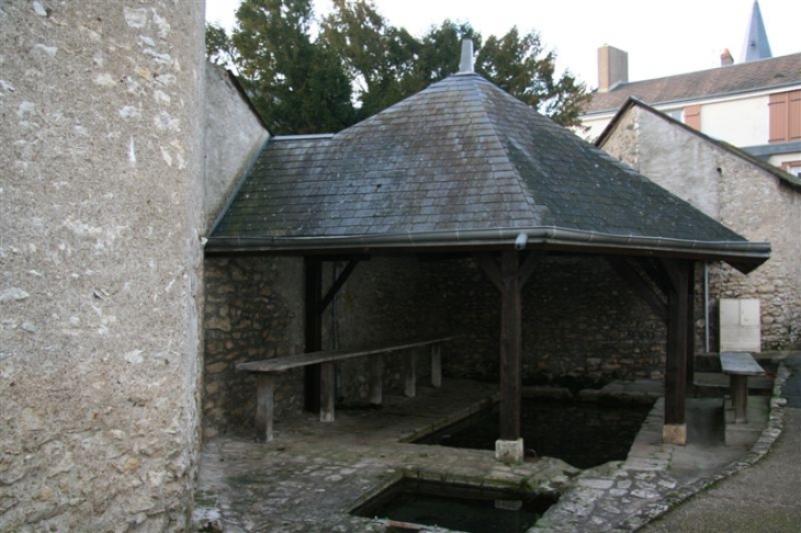 Lavoir à Avaray