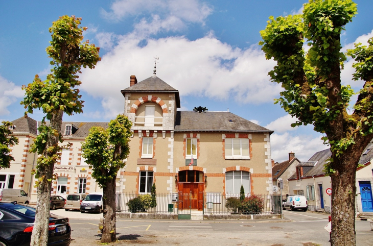 La Mairie - Champigny-en-Beauce