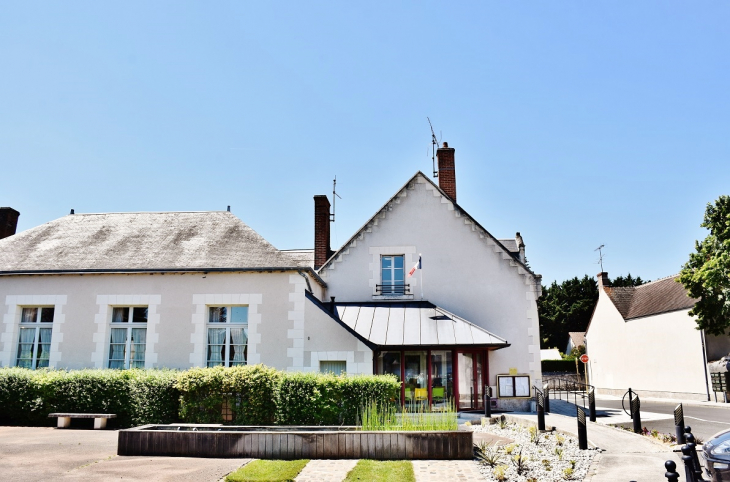 La Mairie - Chémery