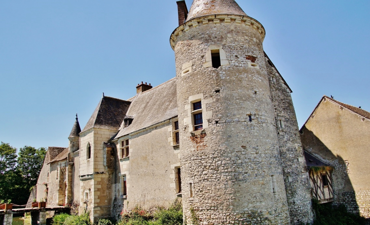 Le Château - Chémery