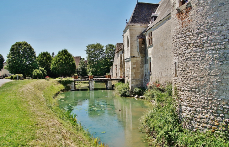 Le Château - Chémery