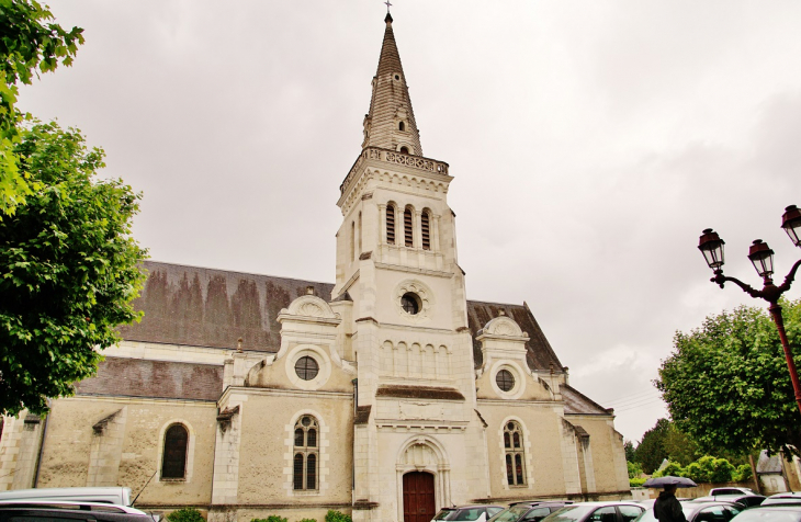  &&église Saint-Cyr - Contres