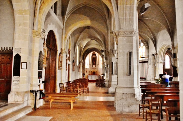  &&église Saint-Cyr - Contres