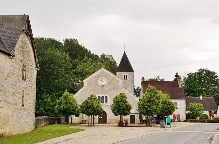  éééglise saint-Eloi - Fougères-sur-Bièvre