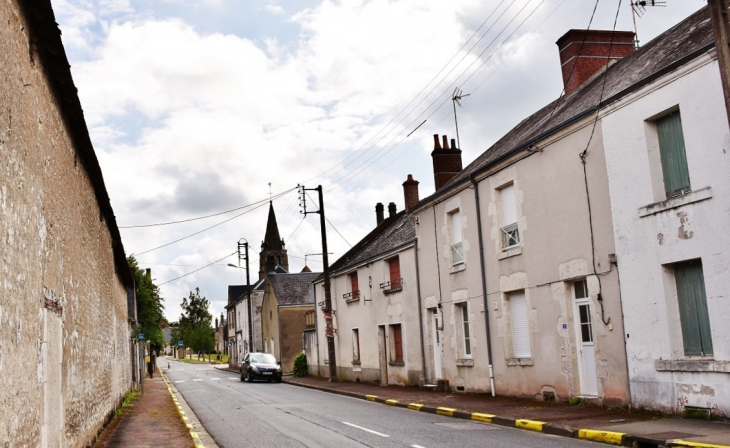 La Commune - La Chapelle-Saint-Martin-en-Plaine