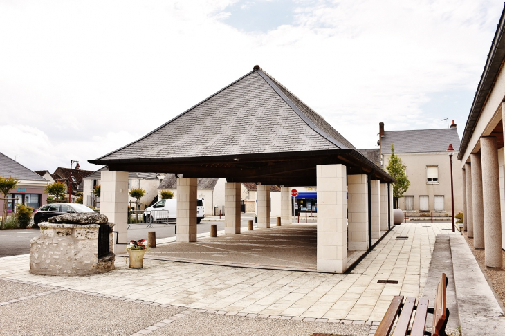 La Halle - La Chapelle-Vendômoise