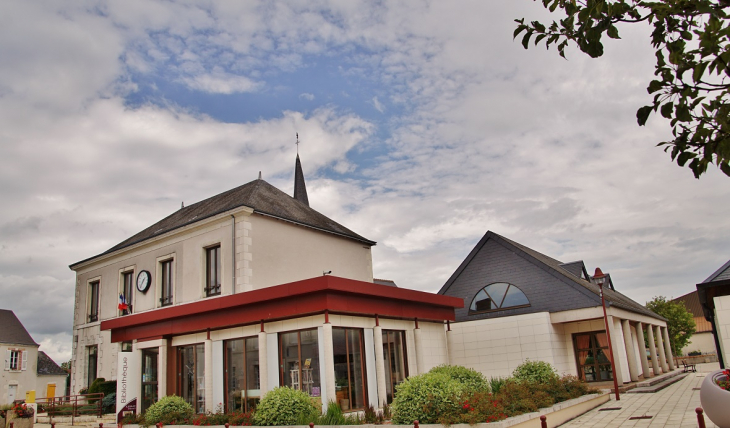 La Mairie - La Chapelle-Vendômoise