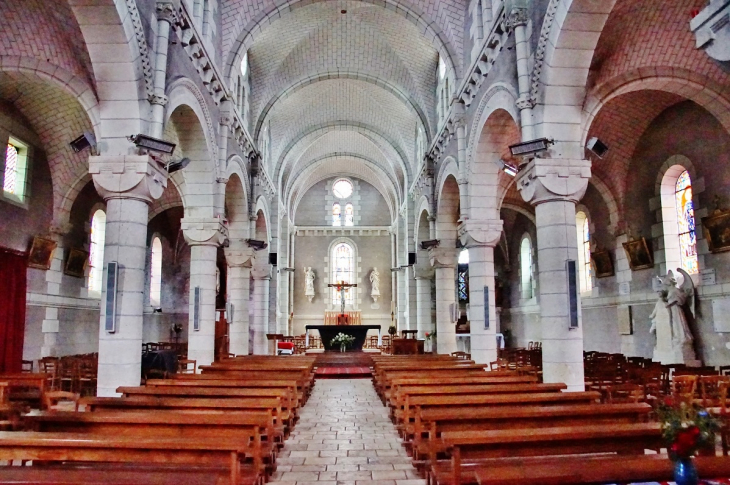  && église Sainte-Madeleine - Les Montils