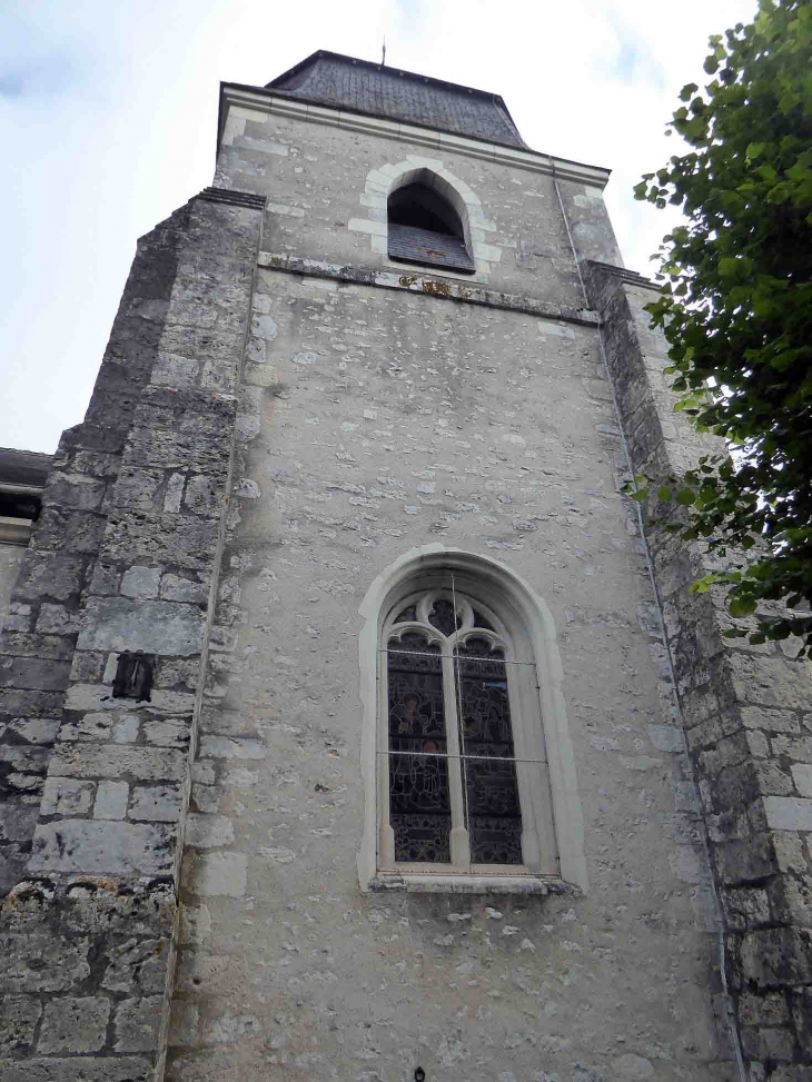 Saint Secondin : l'église - Molineuf