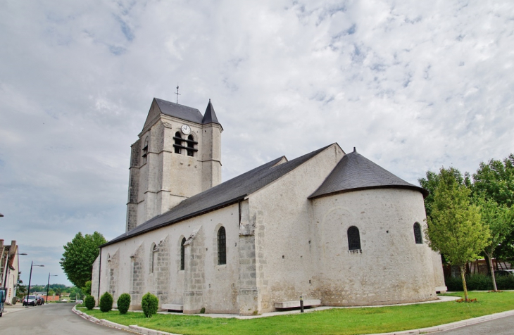  église Saint-Pierre - Montlivault