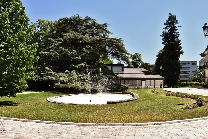 Fontaine - Romorantin-Lanthenay