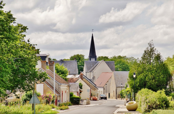 La Commune - Saint-Cyr-du-Gault