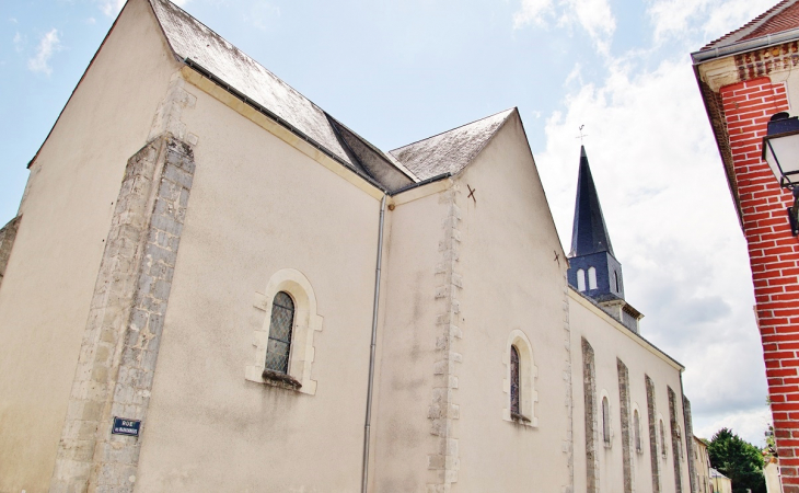 &&église saint-Cyr - Saint-Cyr-du-Gault