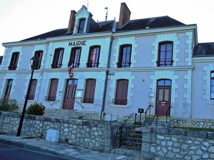 La mairie - Seigy