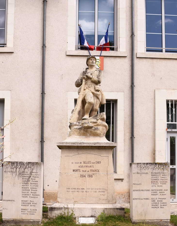 Monument-aux-Morts - Selles-sur-Cher