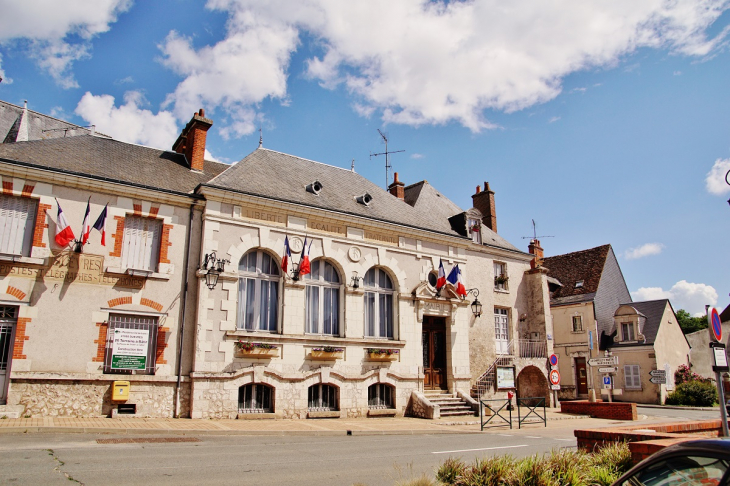 La Mairie - Suèvres