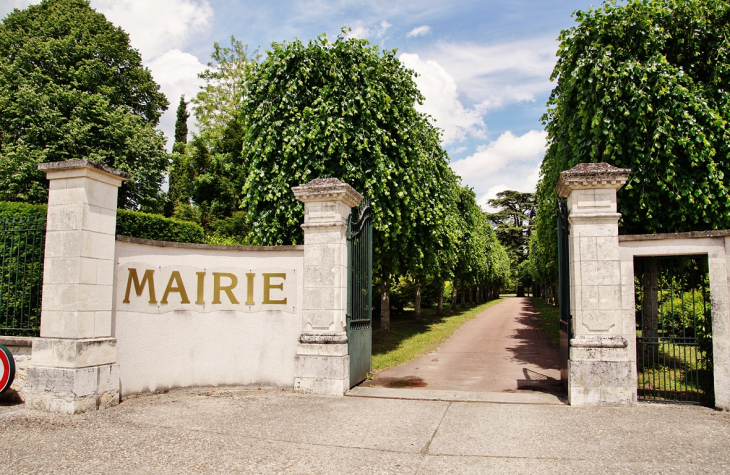 La Mairie - Thésée