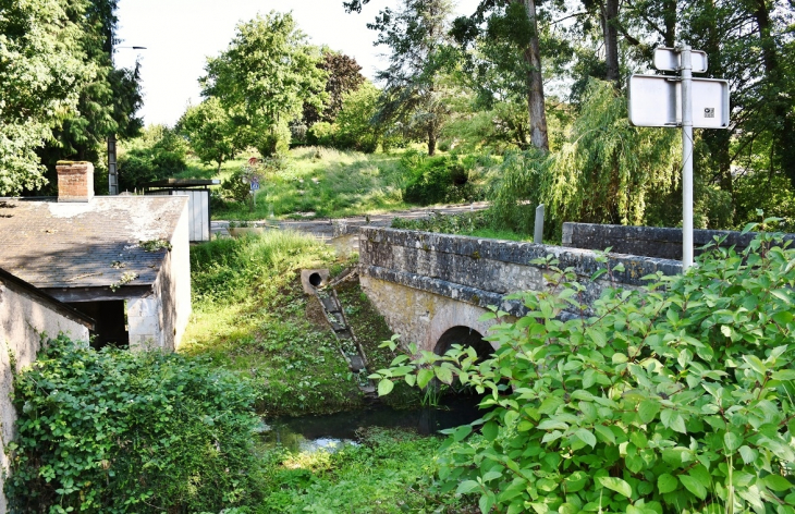 La Commune - Valaire