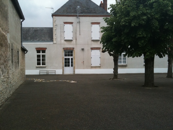 L'école maternelle - Autruy-sur-Juine