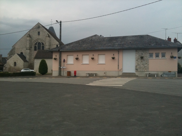 La salle des fêtes - Autruy-sur-Juine