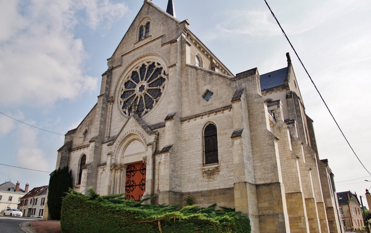 église Saint-Etienne - Autry-le-Châtel