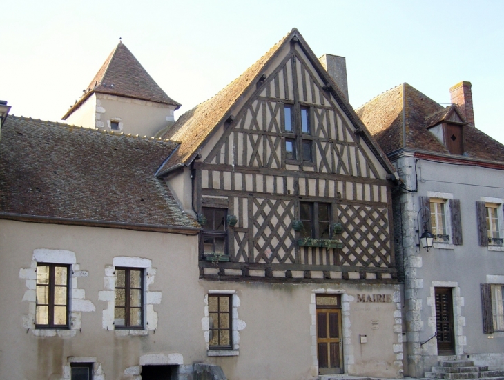 La mairie de Beaulieu sur Loire - Beaulieu-sur-Loire