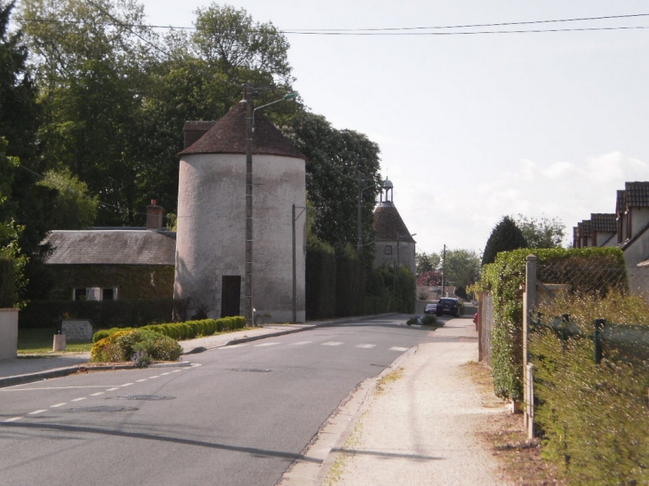 Pigeonnier - Boigny-sur-Bionne