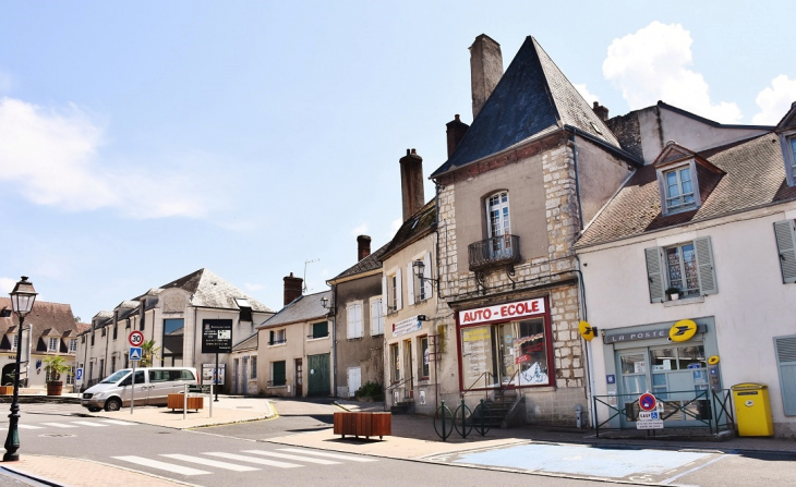 La Commune - Bonny-sur-Loire