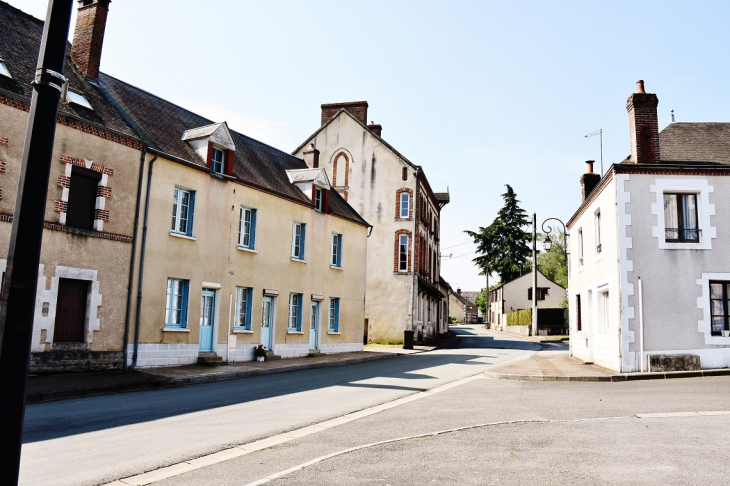 La Commune - Cernoy-en-Berry