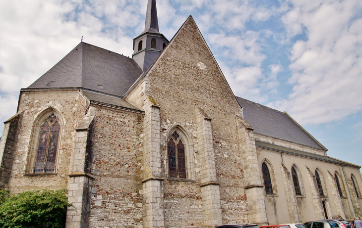 +++église saint-Etienne - Coullons