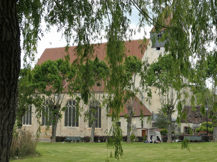 L'église - Courtenay