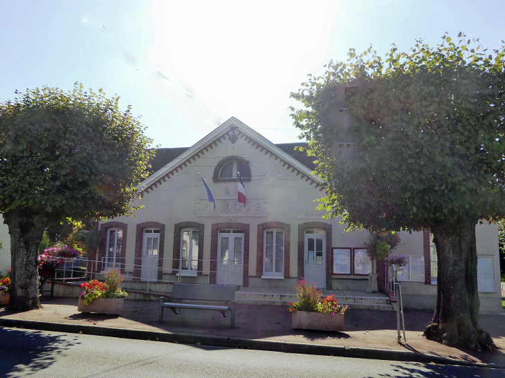 La mairie - Fontenay-sur-Loing