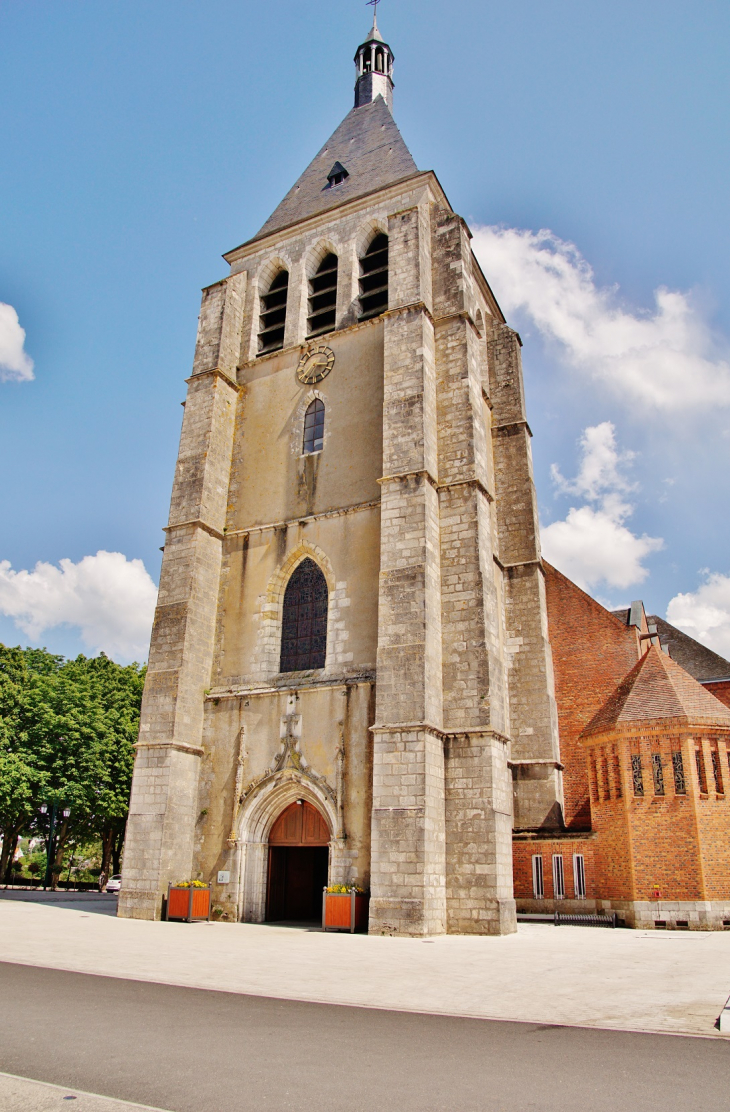   église Sainte-Jeanne-d'Arc  - Gien