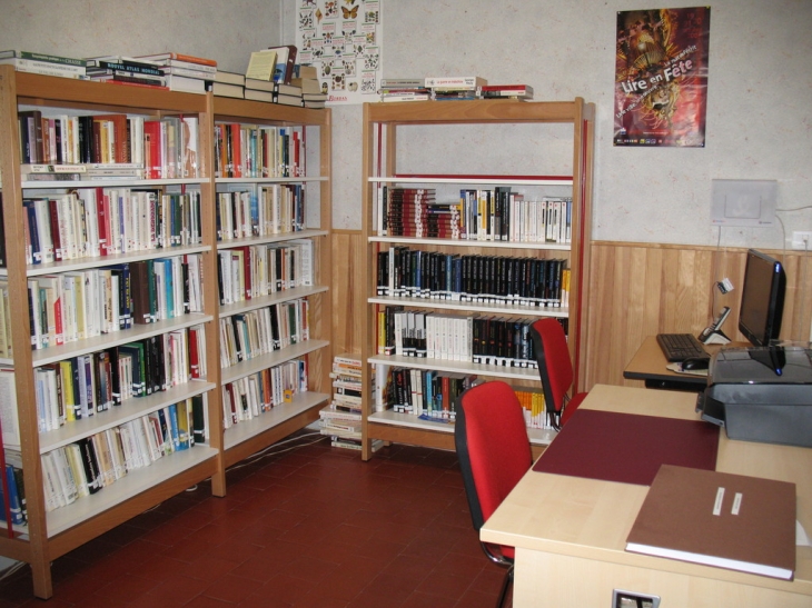 Bbliothèque - La Cour-Marigny
