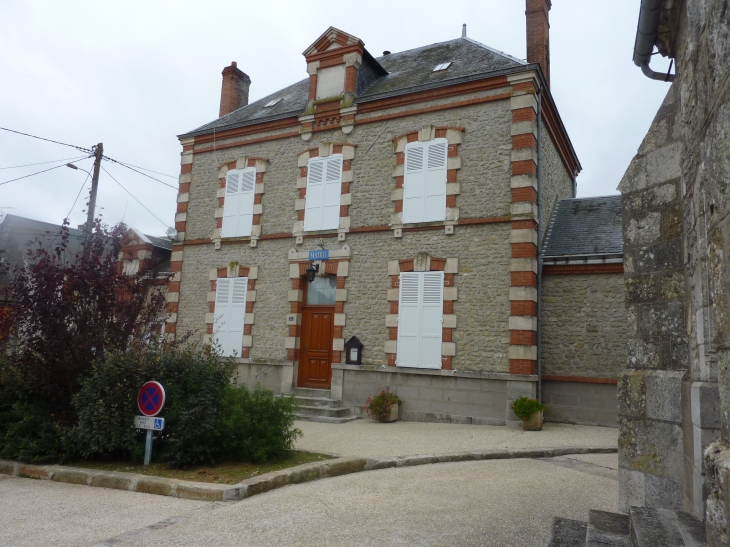 L'église St Laurent - Mainvilliers