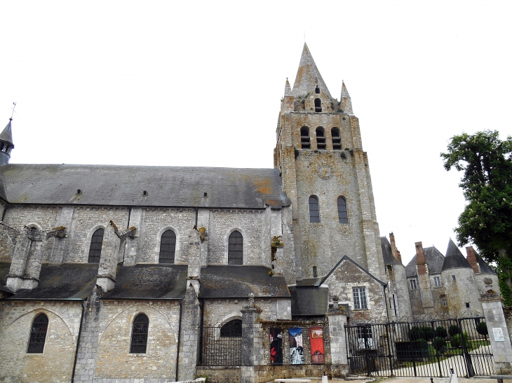 L'église et le château - Meung-sur-Loire