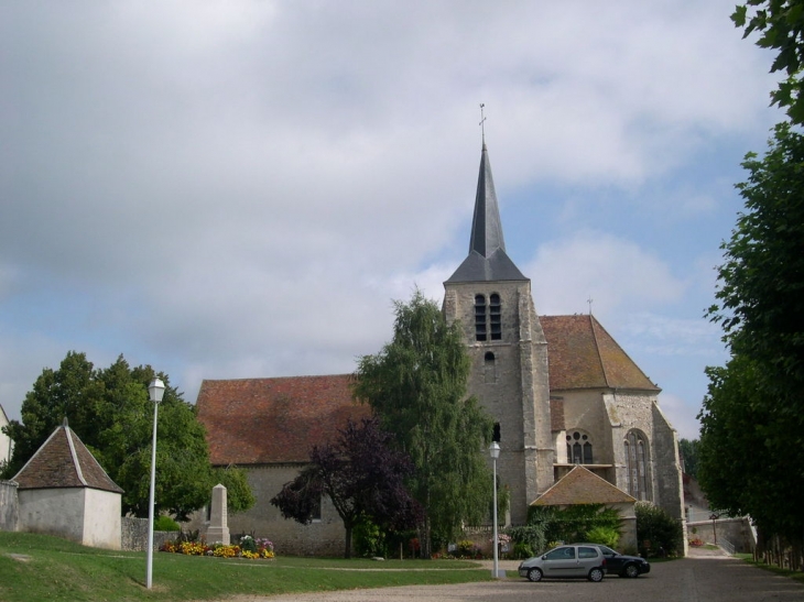 L'église - Montbouy