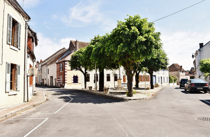 La Commune - Ousson-sur-Loire