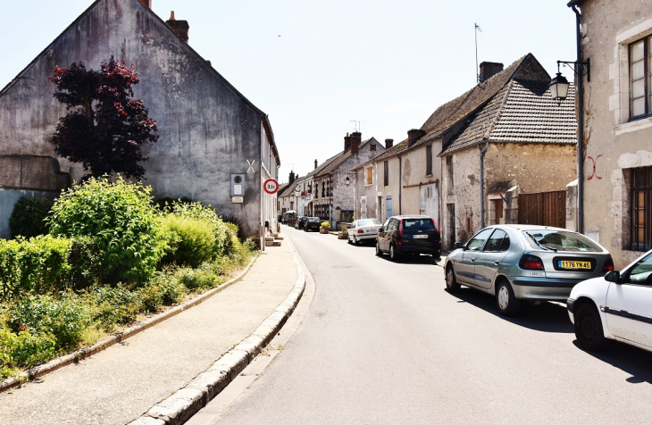 La Commune - Ousson-sur-Loire